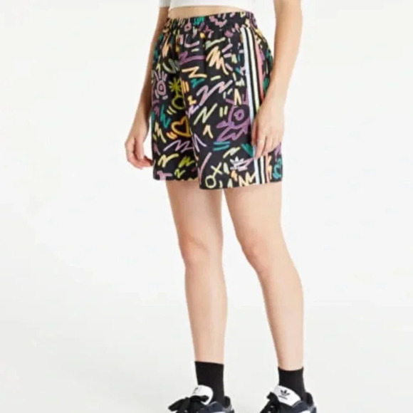 Adidas x Kris Andrews Love Unites Pride Doodle Print Shorts Unisex Size S - Picture 4 of 16